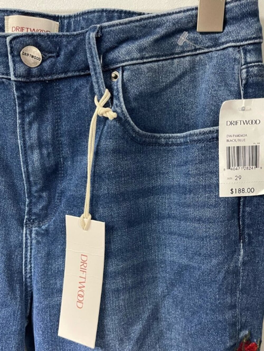 DRIFTWOOD Farrah Embroidered Rose Flare Jeans Women’s Size 29 - Picture 6 of 7